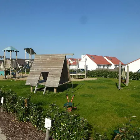 Beachhouse 28 度假居 温都尼